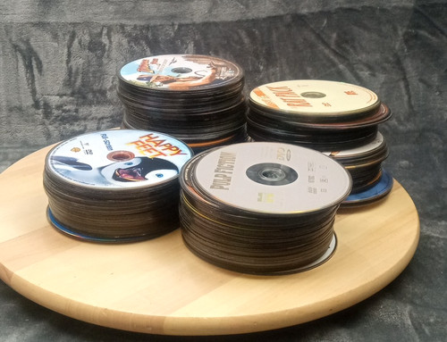 100 loose dvds - loose,